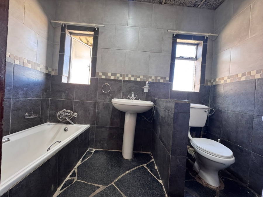 3 Bedroom Property for Sale in Randlespark North West